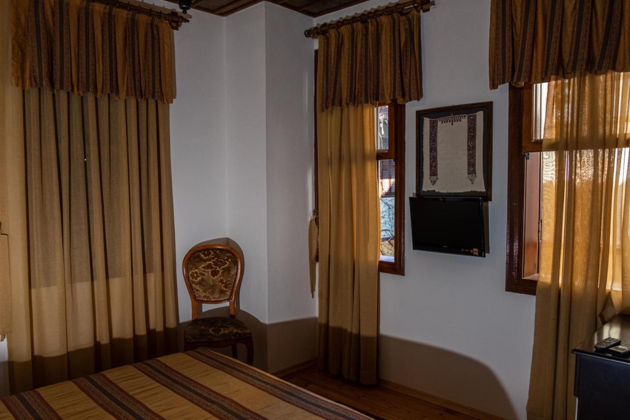 Atelya Art Hotel Antalya Bagian luar foto