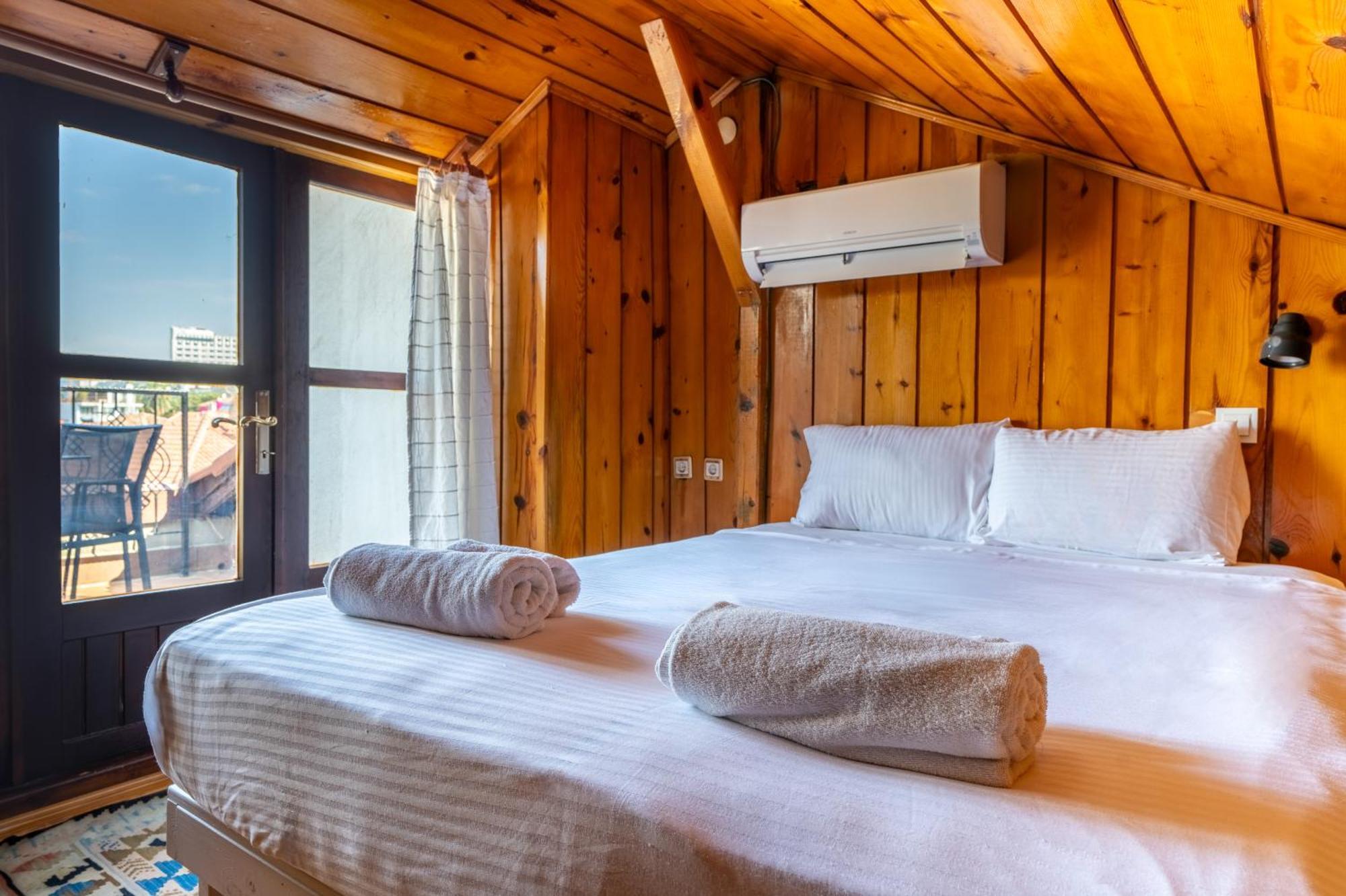 Atelya Art Hotel Antalya Bagian luar foto